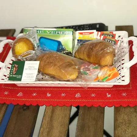 Dimora San Marcellino Νάπολη